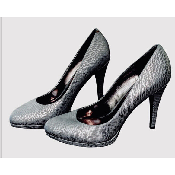 Nine West Rocha Grey Pumps Size 8M Shoes Vegan High Heels Mob Wife - Picture 1 of 6